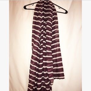 Maroon/White striped scarf